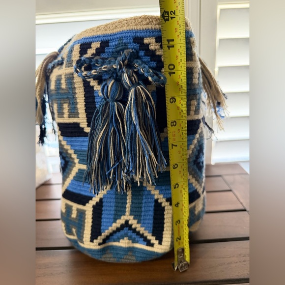 NEW Handmade Wayuu Blue and Beige Patterned Women handbag - Picture 4 of 4